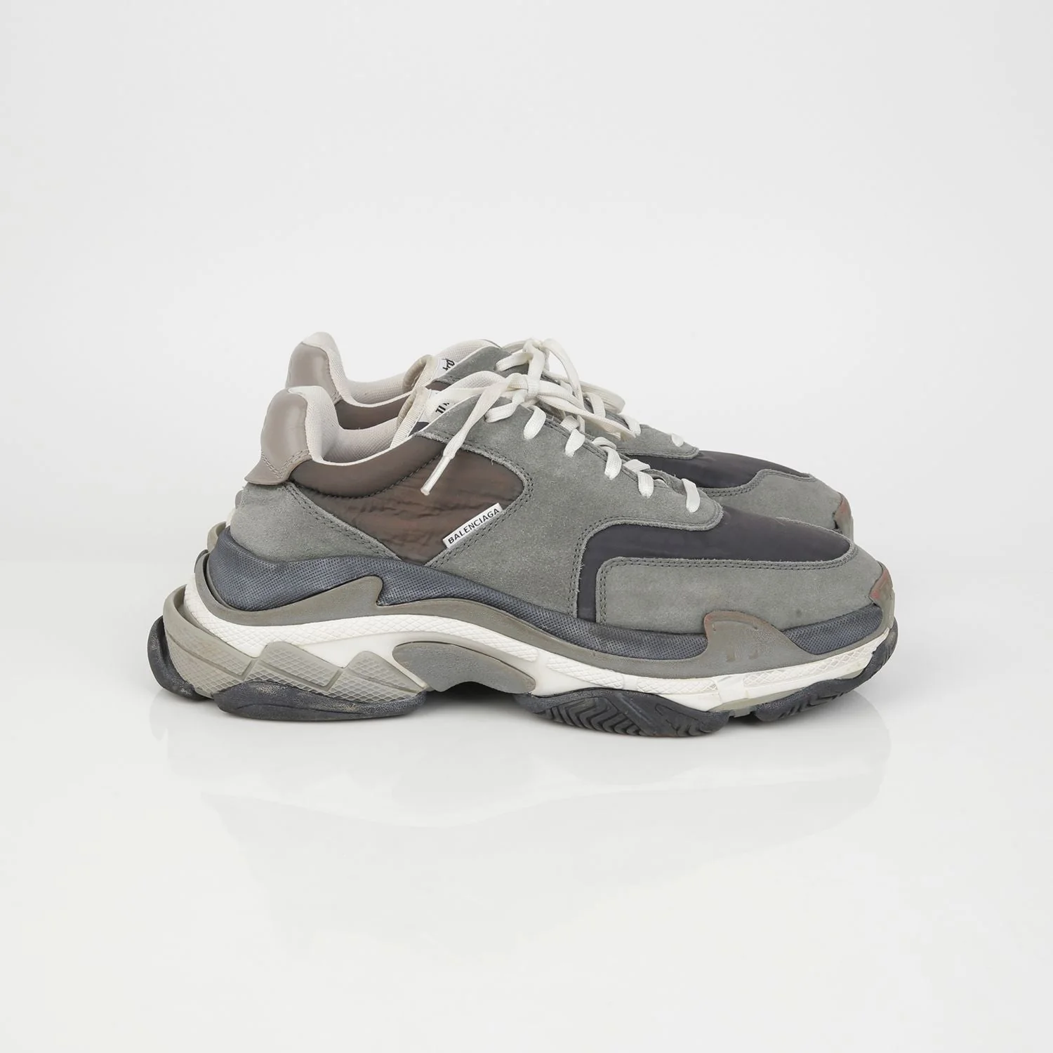 Men's Triple Sneakers Size - Image 2