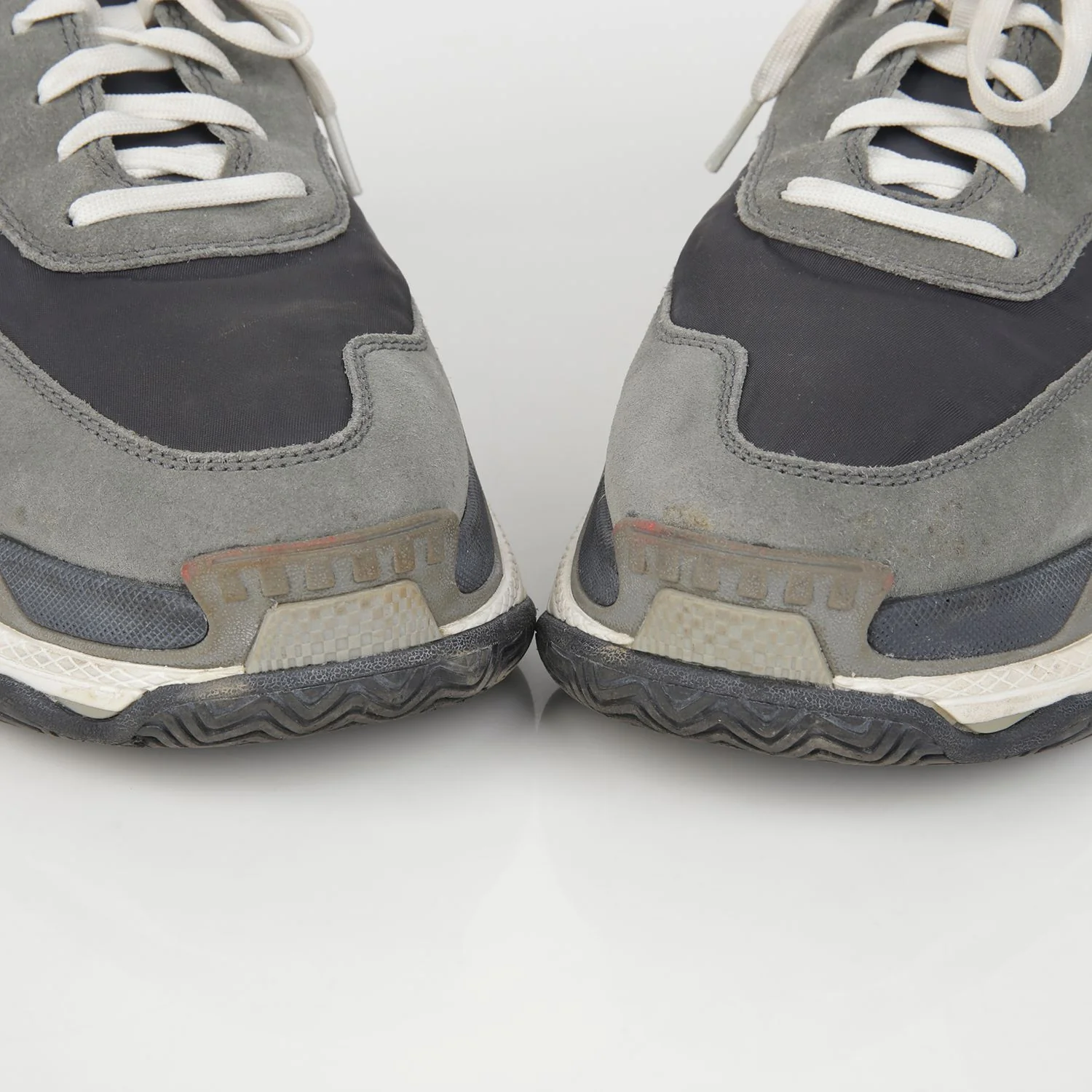 Men's Triple Sneakers Size - Image 6