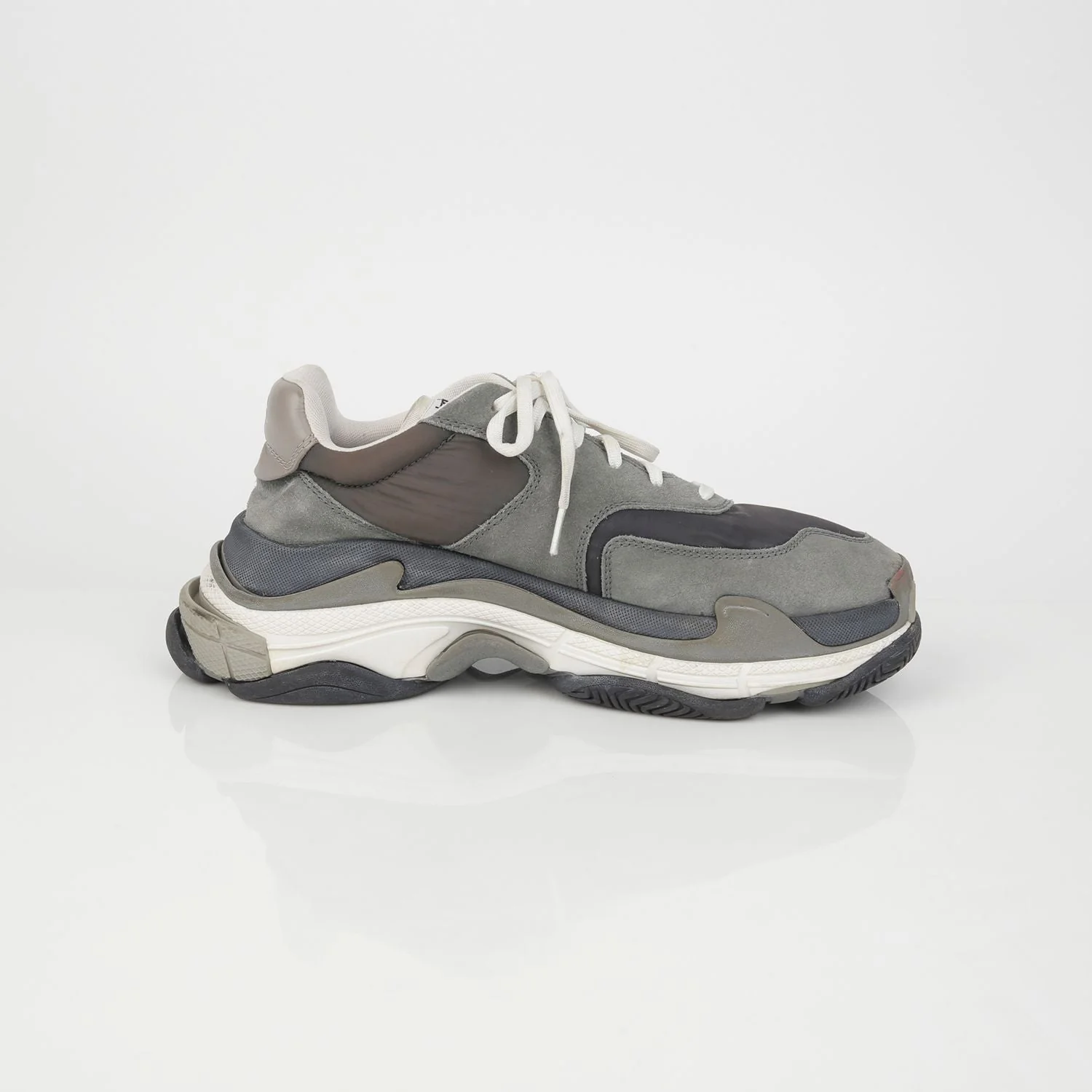 Men's Triple Sneakers Size - Image 9
