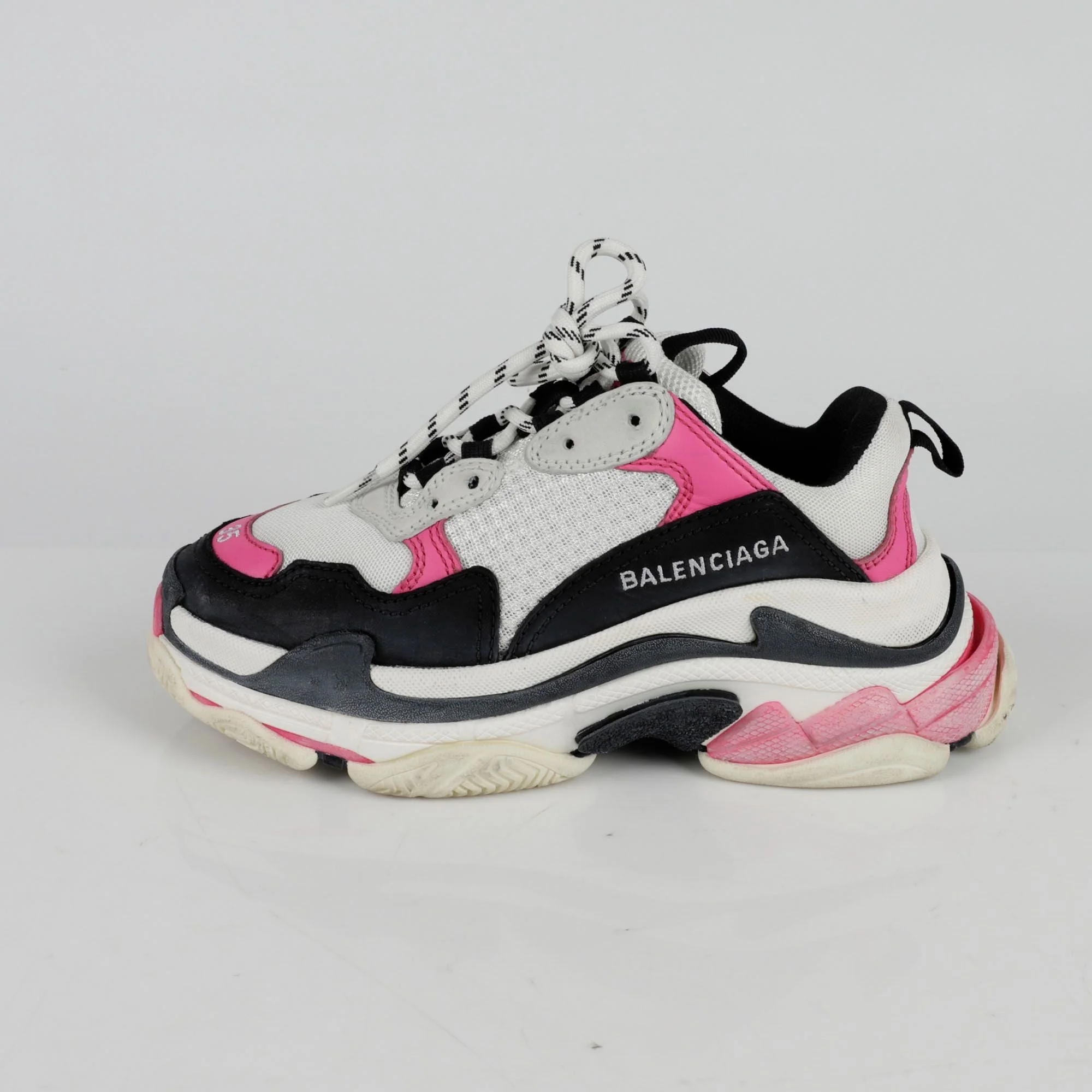 Women's Triple Sneakers Size - Image 4