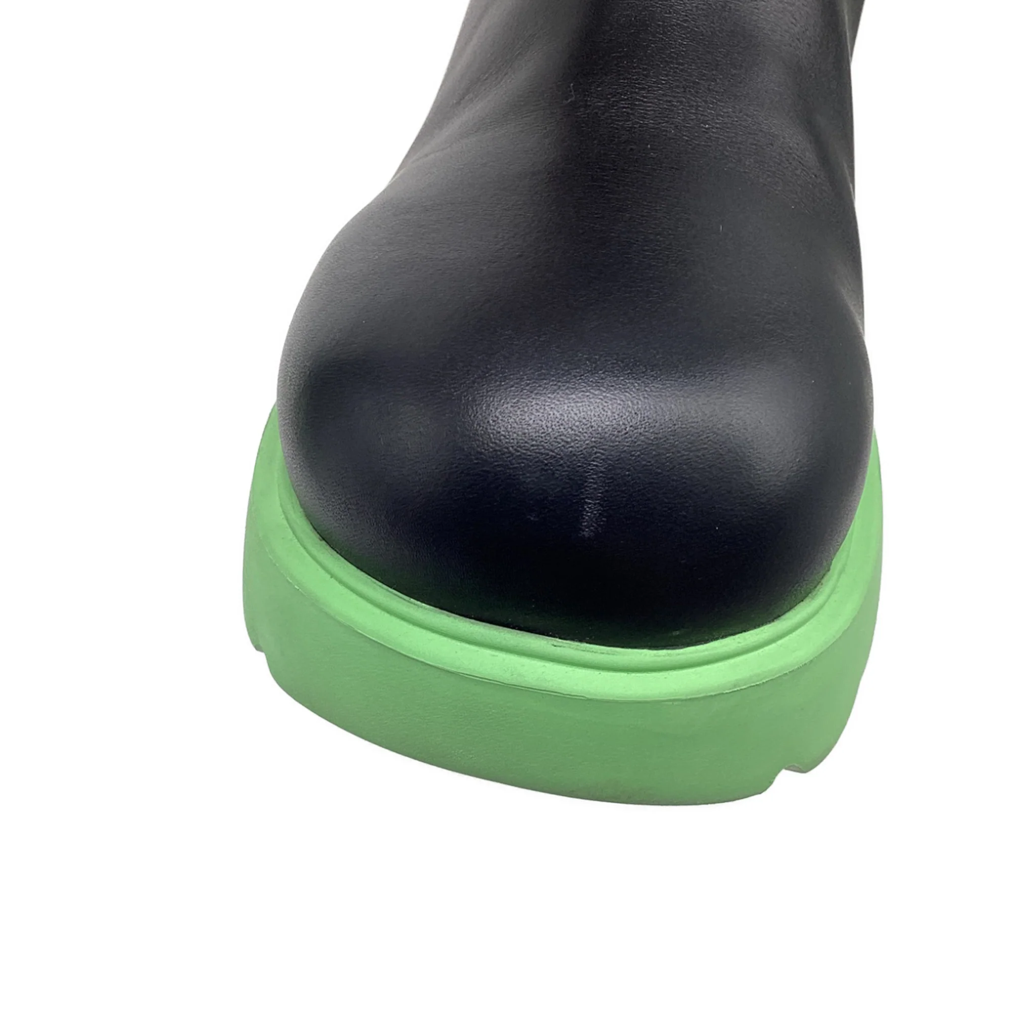 Women's Bottega Veneta Flash Boote in Black and Green Leather - Image 8
