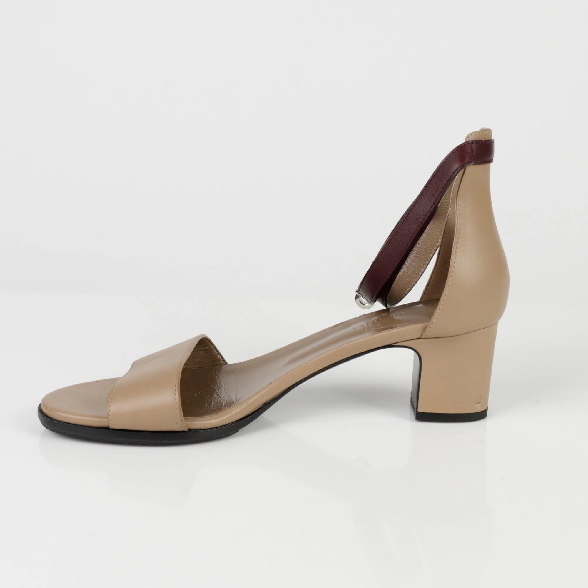 Women's Manége Sandals Size - Image 4