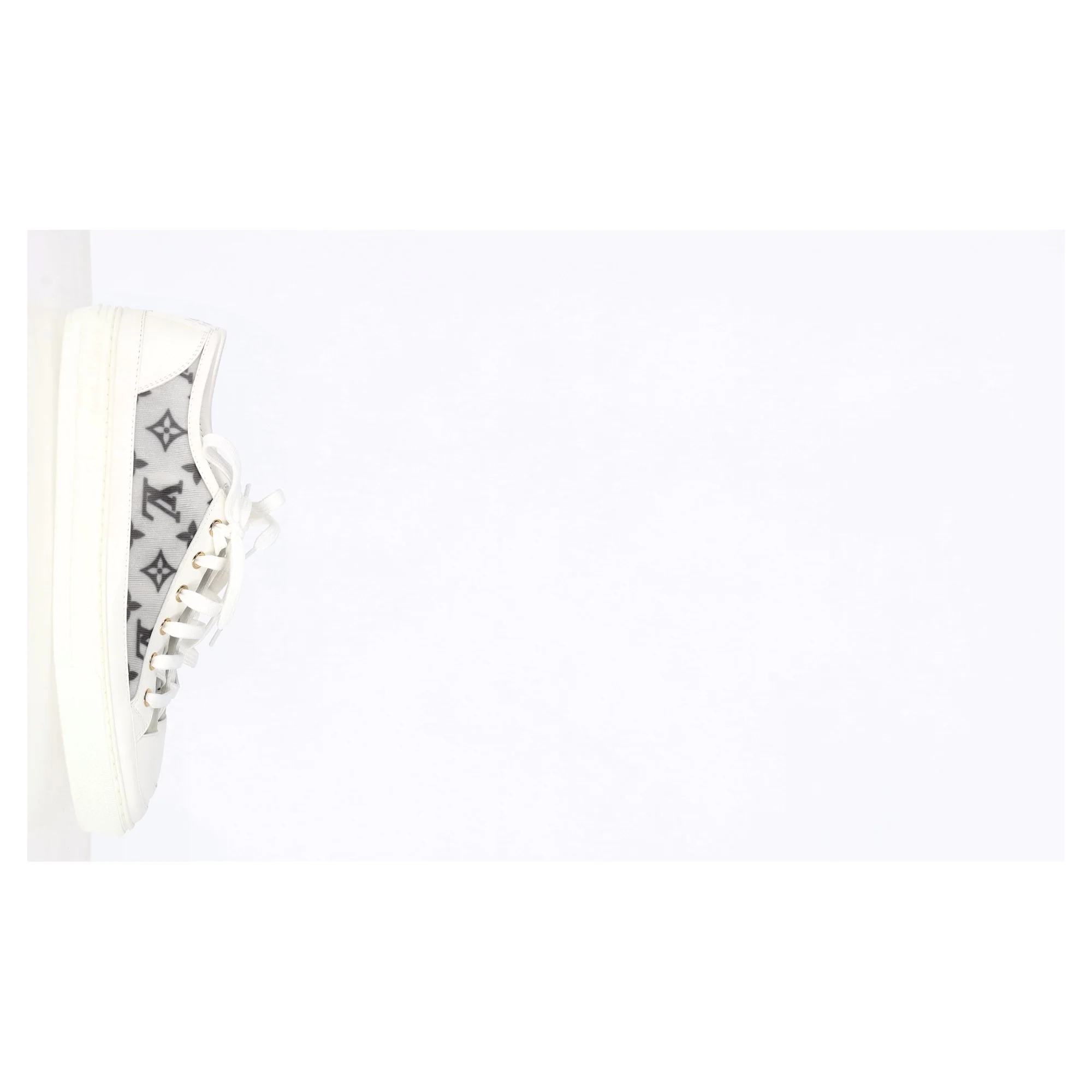 Women's Louis Vuitton Monogram Mesh Accent Low-Top Sneakers in White Leather - Image 9