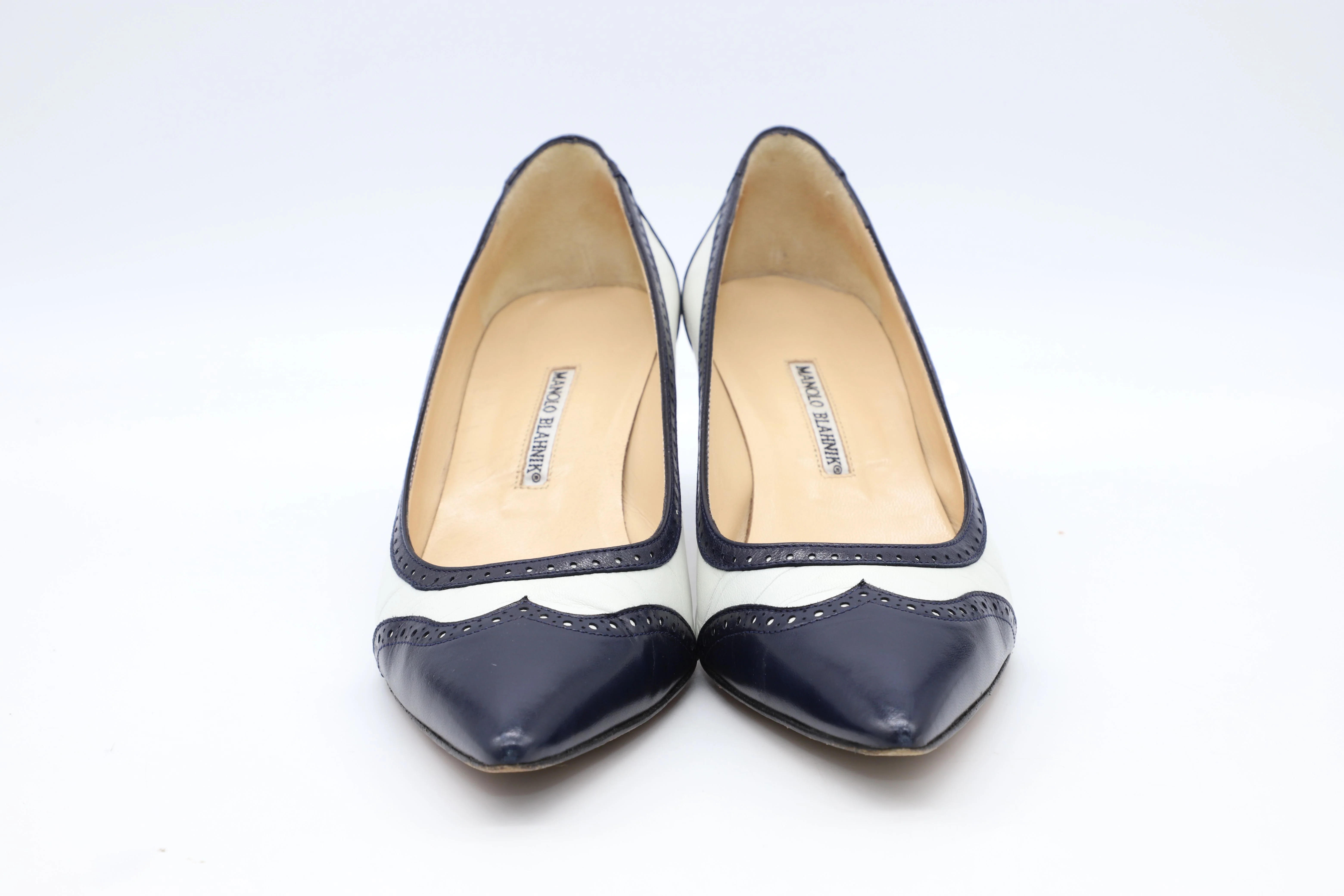 Women's Manolo Blahnik Ancor Two-tone Spectator Pumps in Navy Blue Leather - Image 10
