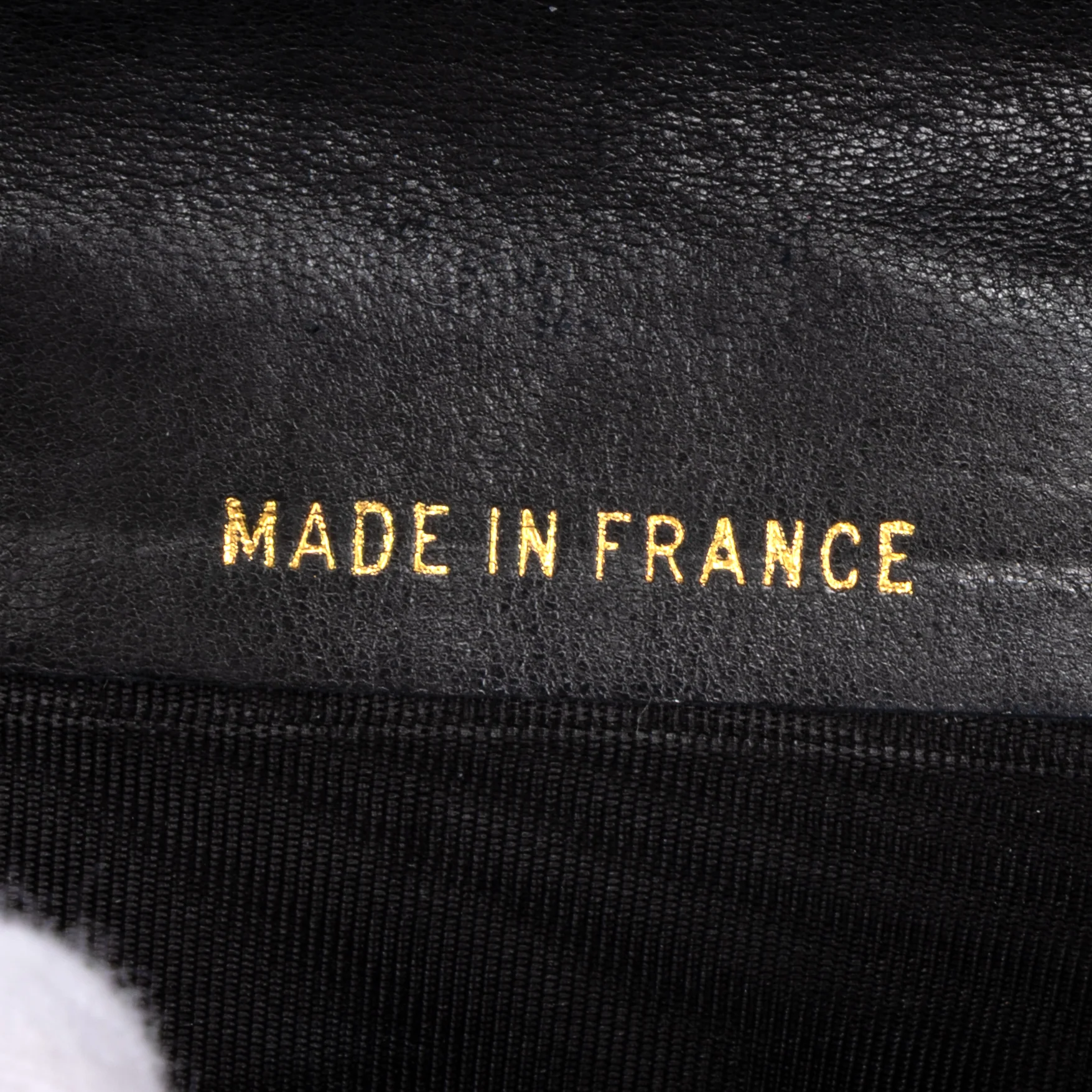 Timeless CC French Wallet Caviar Small - Image 9