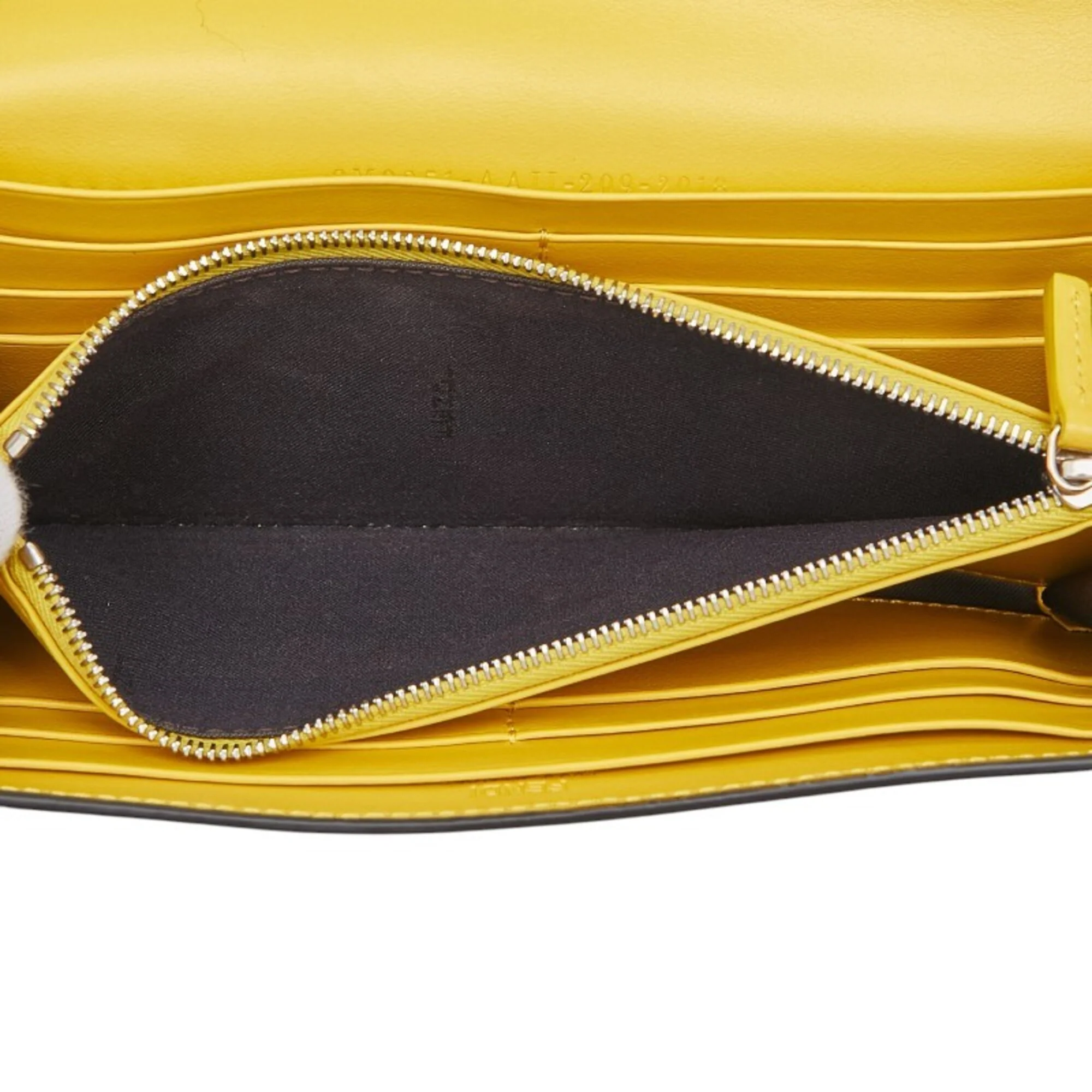 Continental Envelope Wallet Leather with Zucca Embossed Detail - Image 9