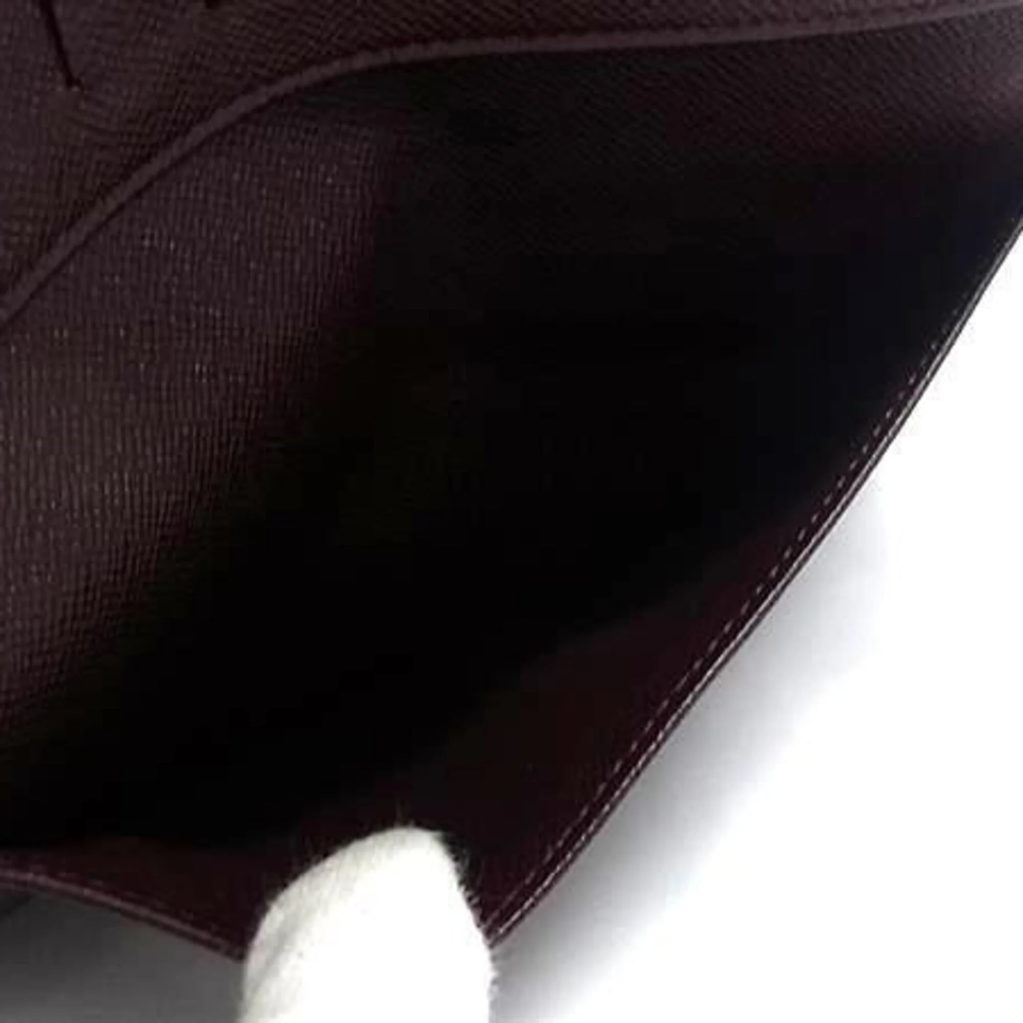 Brazza Wallet Taiga Leather - Image 4